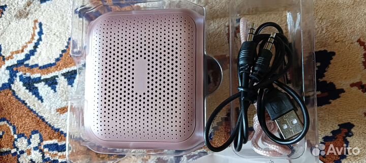 Блютуз колонка новая на гарантии