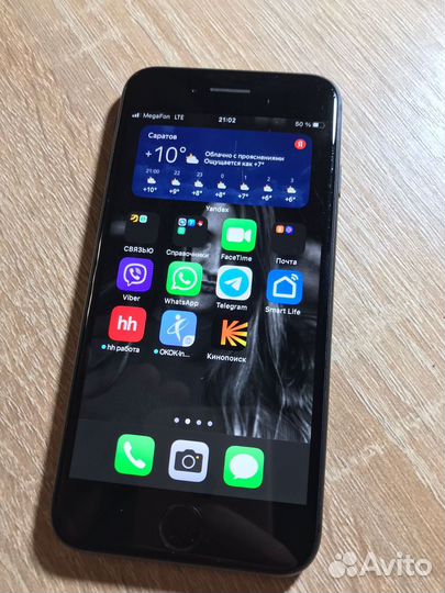 iPhone 8, 64 ГБ