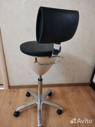 Стул для мастера
