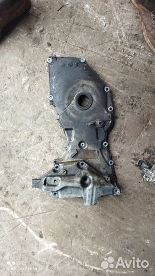 Крышка грм Nissan 1.6 HR16