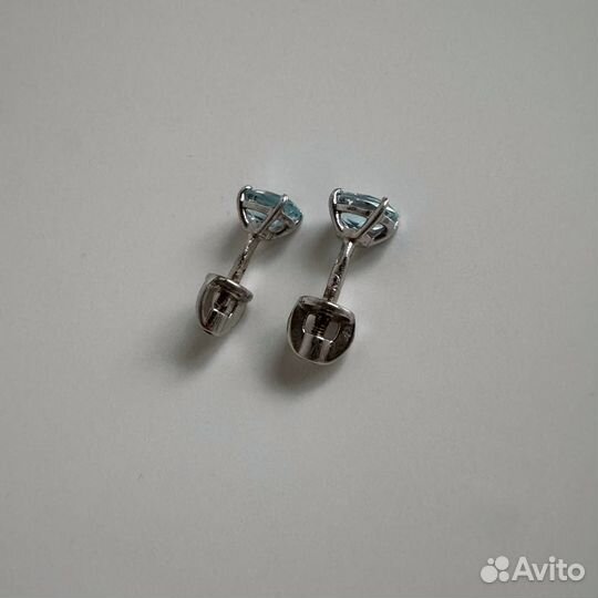 Серьги серебряные пусеты с топазом