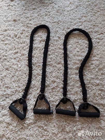 Гантели, коврики, насос для мячей, фитнес резинки