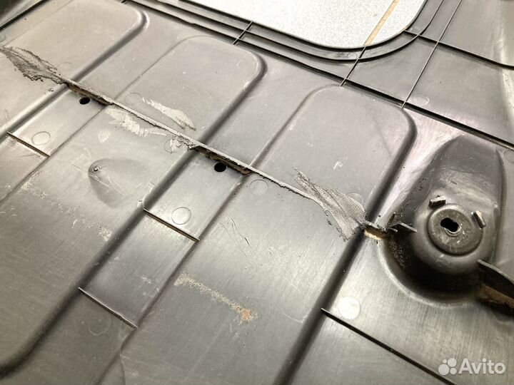 Пыльник переднего бампера Hyundai Solaris 2017-20