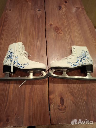 Коньки фигурные