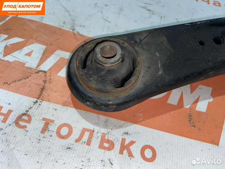 Рычаг передний правый нижний Mitsubishi Outlander