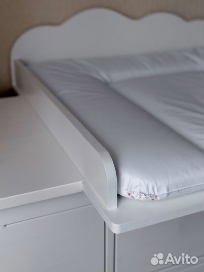 Пеленальная доска на комод