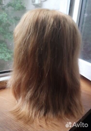 Парик из натуральных волос с чёлкой