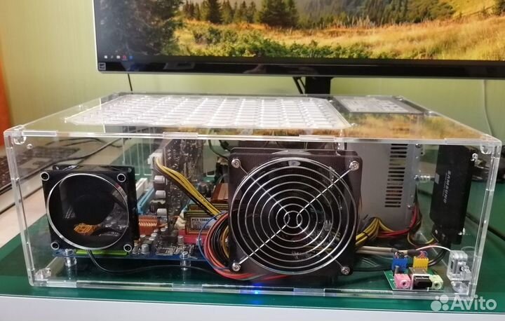 Корпус для компьютера / фермы из оргстекла