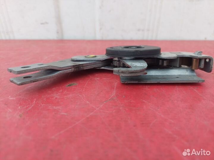 Механизм стояночного тормоза Mercedes-Benz W210