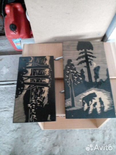 Резные картины из дерева