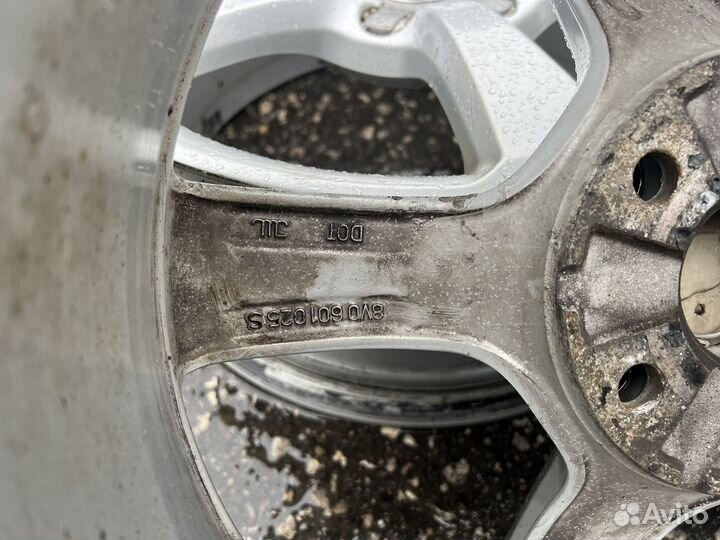 Литые диски audi A3 r17 оригинал