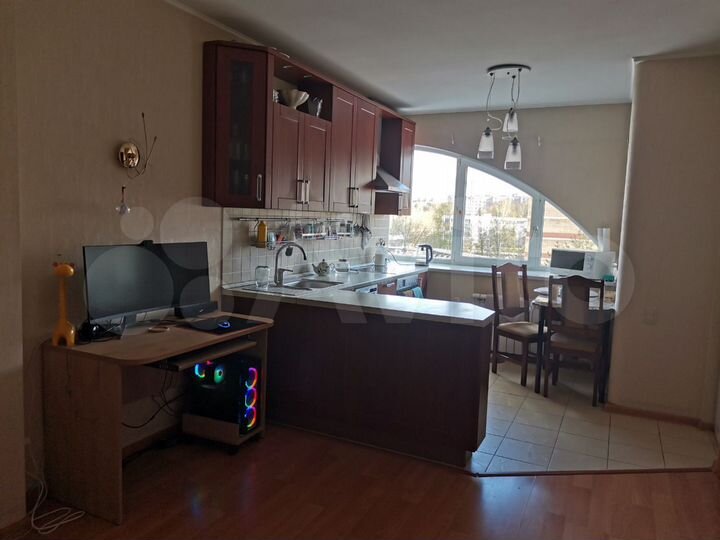 2-к. квартира, 58,2 м², 6/6 эт.