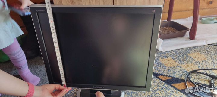 Монитор Samsung