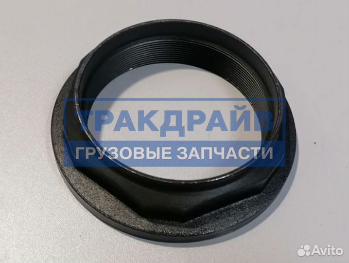 Гайка ступицы Ивеко Траккер задней М82х1.5