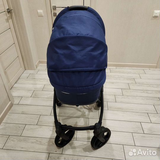 Коляска 3 в 1 magnum