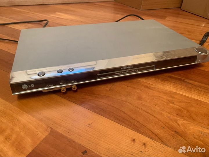 DVD-плеер LG