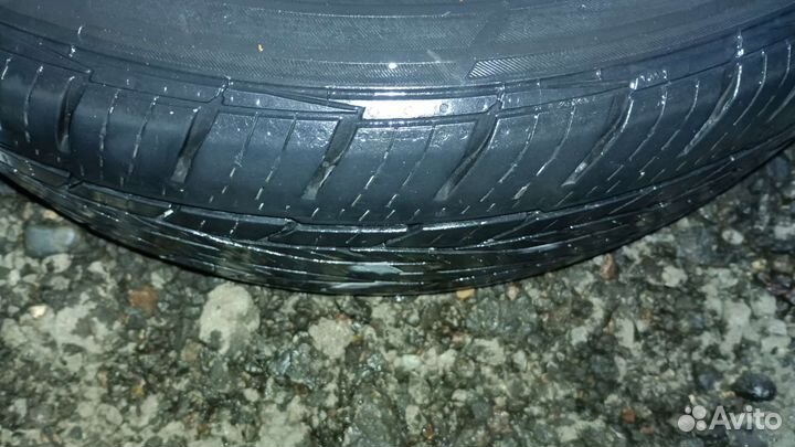 Continental ContiCrossContact LX2 215/50 R17 91H