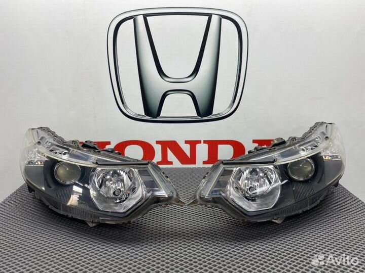 Фары комплект xenon Honda Accord 8 CU 2008-2012Гв