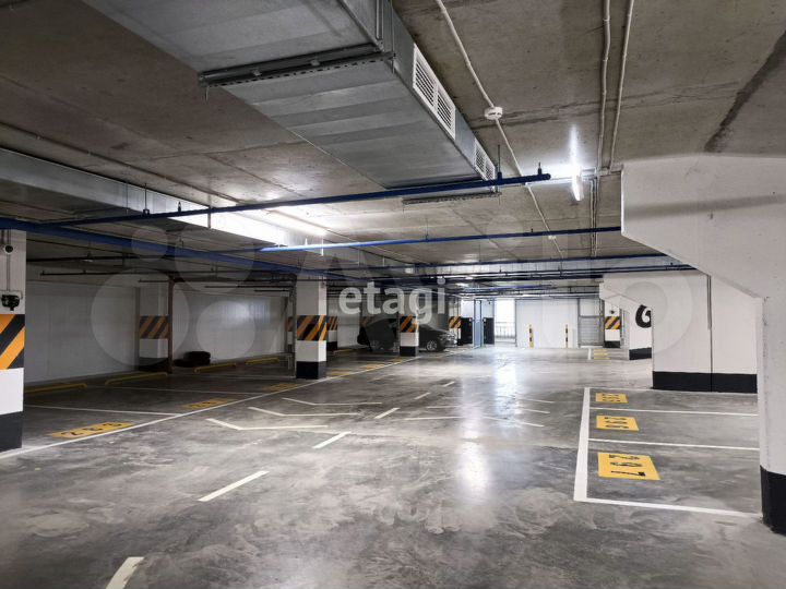 Машиноместо