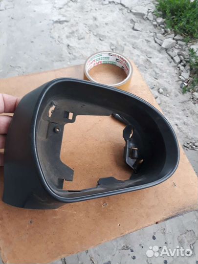 07-15 пежо 308 корпус зеркала правого рамка