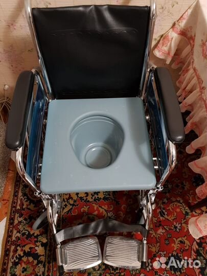 Кресло-коляска с ручным приводом