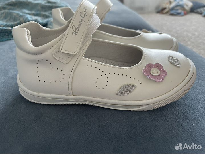 Туфли и кроссовки 26 р