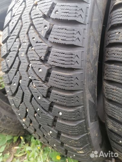 Formula Ice 215/55 R16 97T