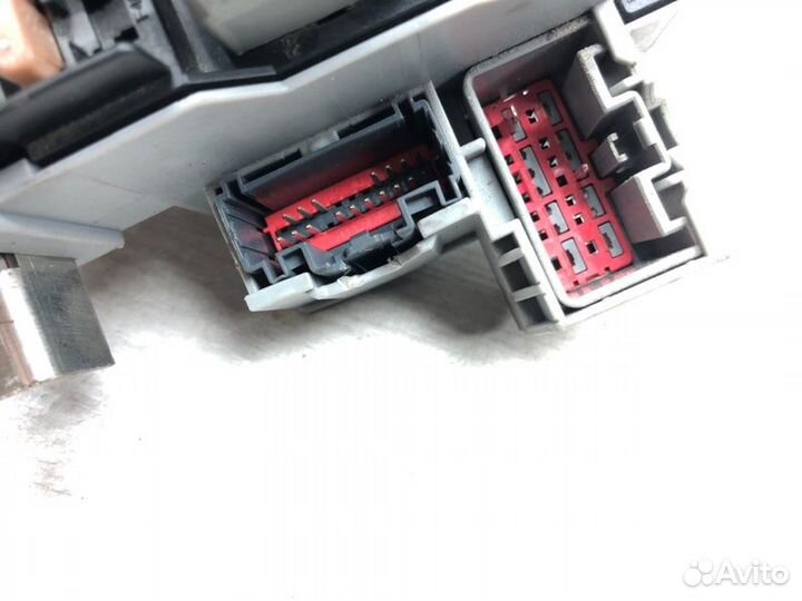 Блок предохранителей Ford Galaxy минивэн qxwa 2007