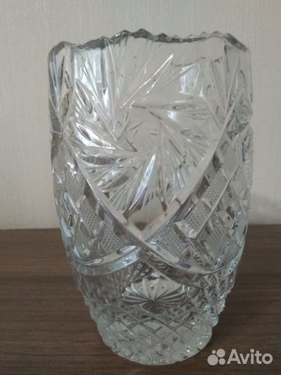 Хрустальные вазы