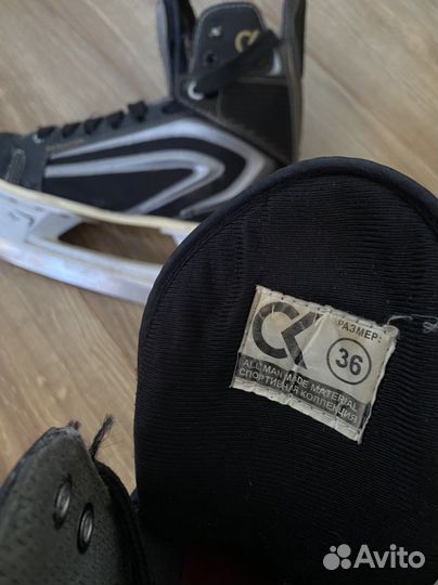 Коньки хоккейные Senator