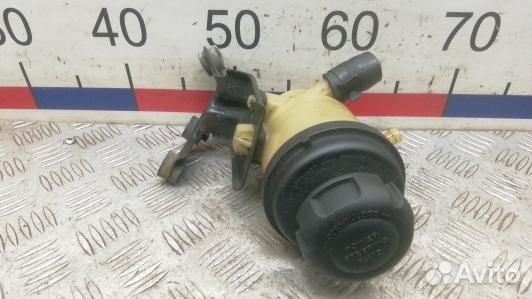 Бачок гу hyundai H1 (starex) 2 (XKR10NO01)