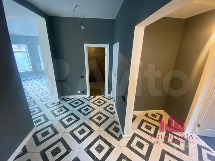 Коттедж 209,9 м² на участке 5 сот.