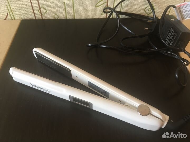 Уз-утюжок для волос