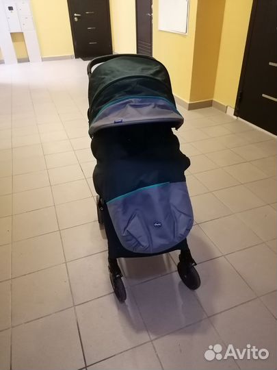 Прогулочная коляска Chicco Kwik