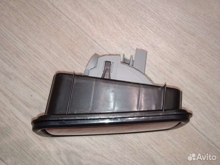 Левая противотуманная фара Mitsubishi lancer 9