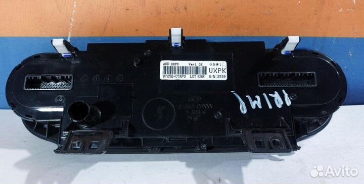 Блок управления климат-контролем Kia Sorento 3