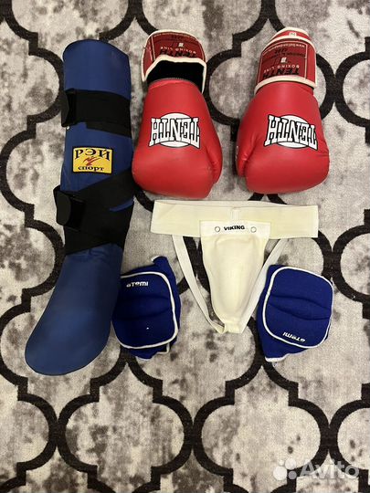 Щитки футы ракушка боксерские перчатки