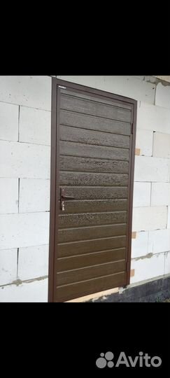 Секционные ворота