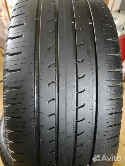 Goodyear EfficientGrip SUV 4x4 235/55 R17 99V