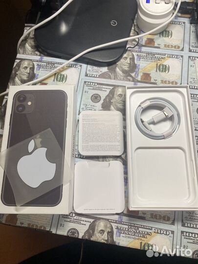 iPhone 11, 64 ГБ