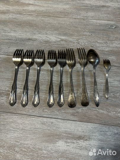 Столовые приборы
