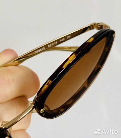 Солнцезащитные очки женские Michael Kors