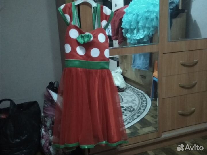 Нарядные платья для девочки