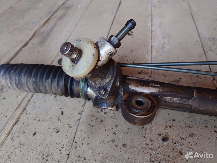 Рулевая рейка Nissan almera n16
