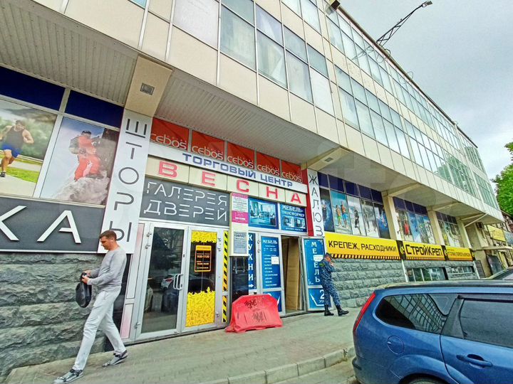 Торгово-Офисное Помещение на Соловьева, 150 м²