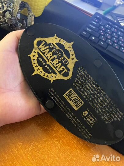 Статуэтка World Of Warcraf за 10 лет игры