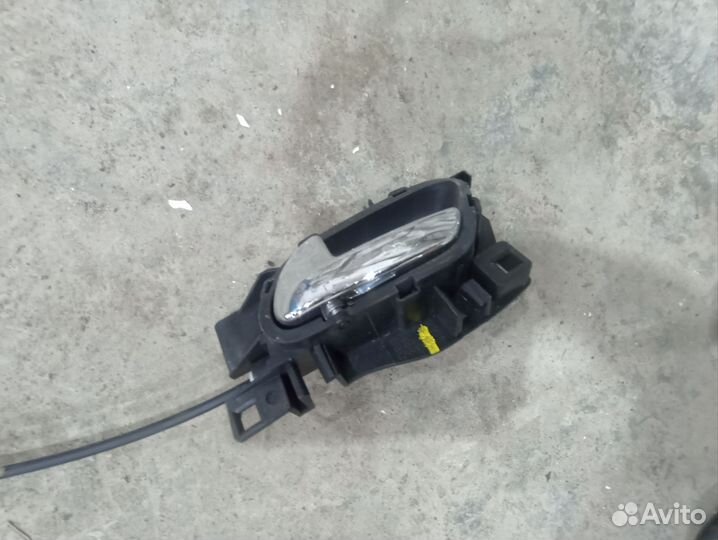 Ручка двери передней левой внутренняя Peugeot 408