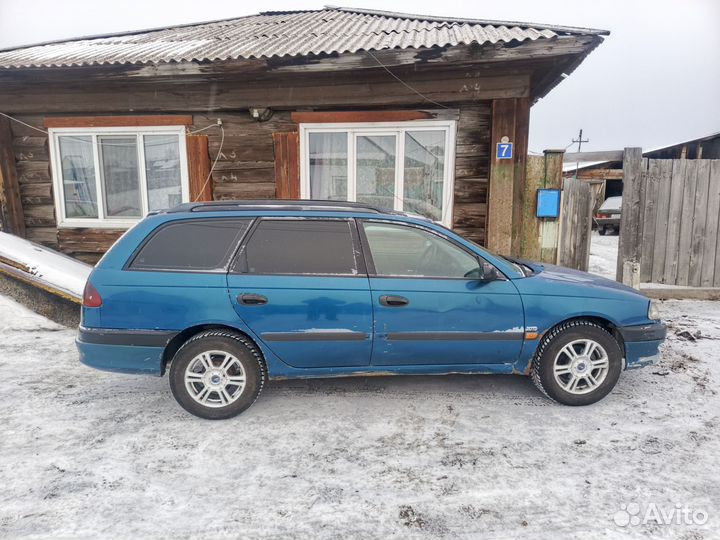 Toyota Avensis 2.0 МТ, 1998, 336 825 км