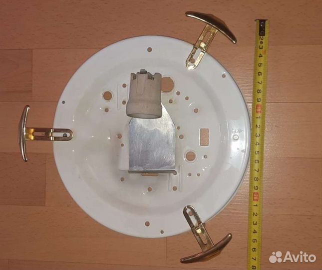 Светильник потолочный