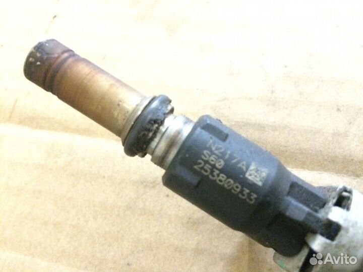 Форсунка топливная Opel Astra H рестайлинг 1.6